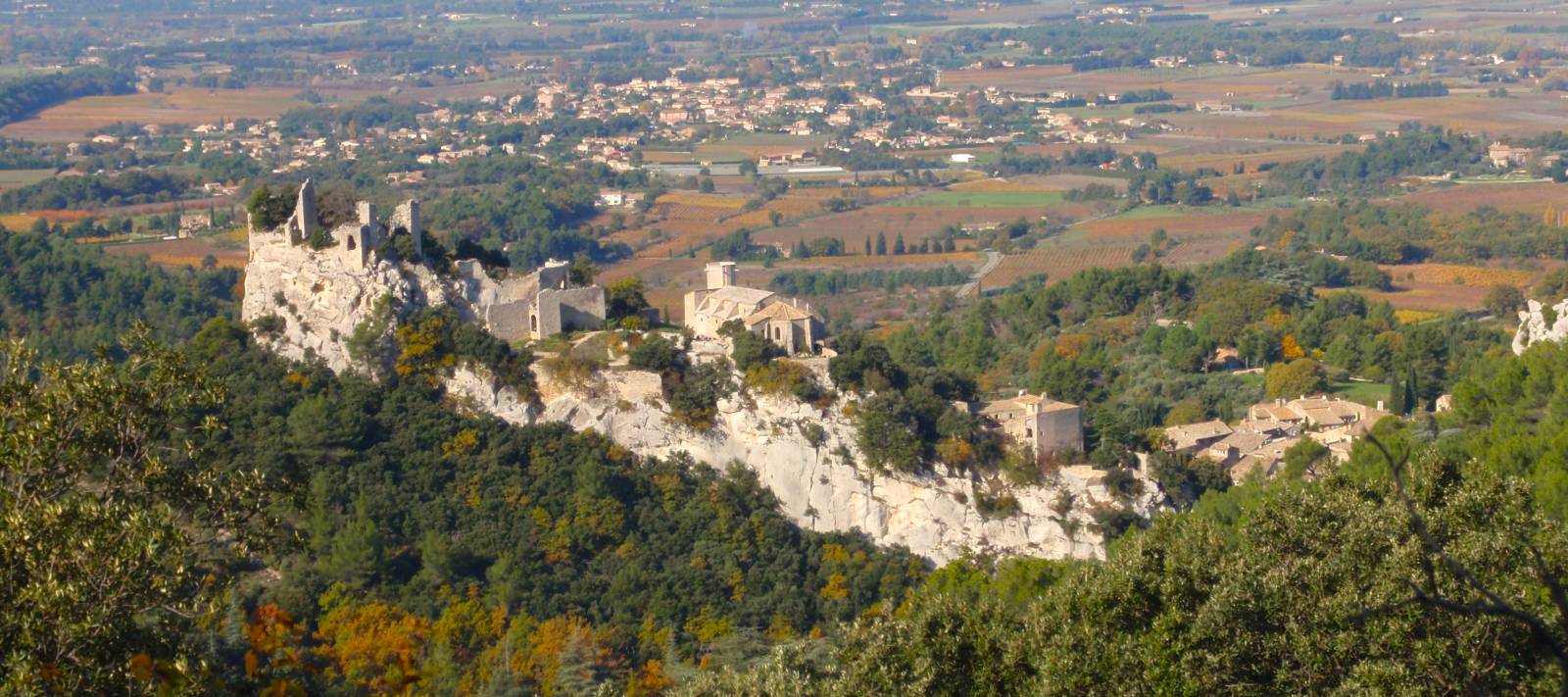 Oppède-le-Vieux devient Le-Vieil-Oppède