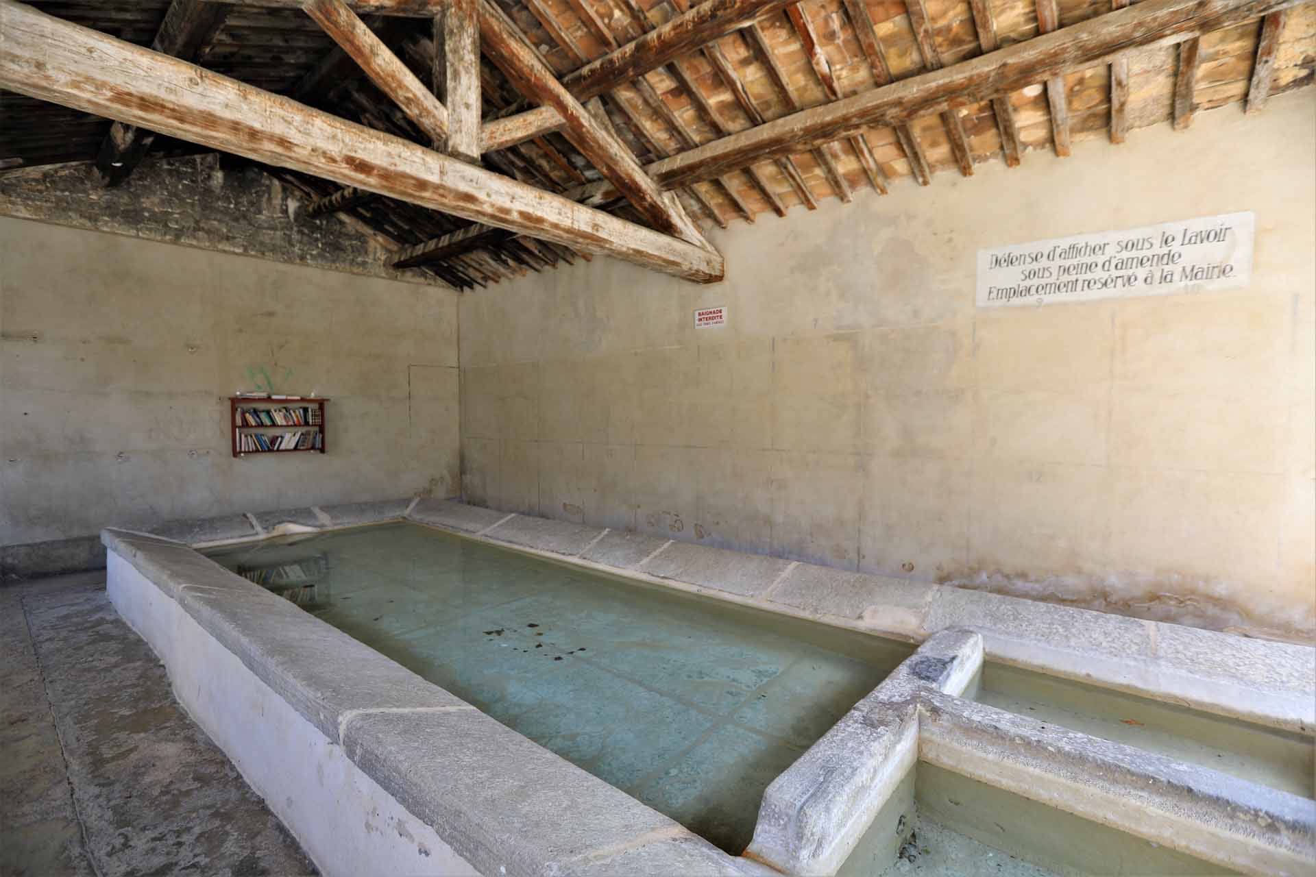 Méthamis, un joli village perché entre le mont Ventoux et le Luberon