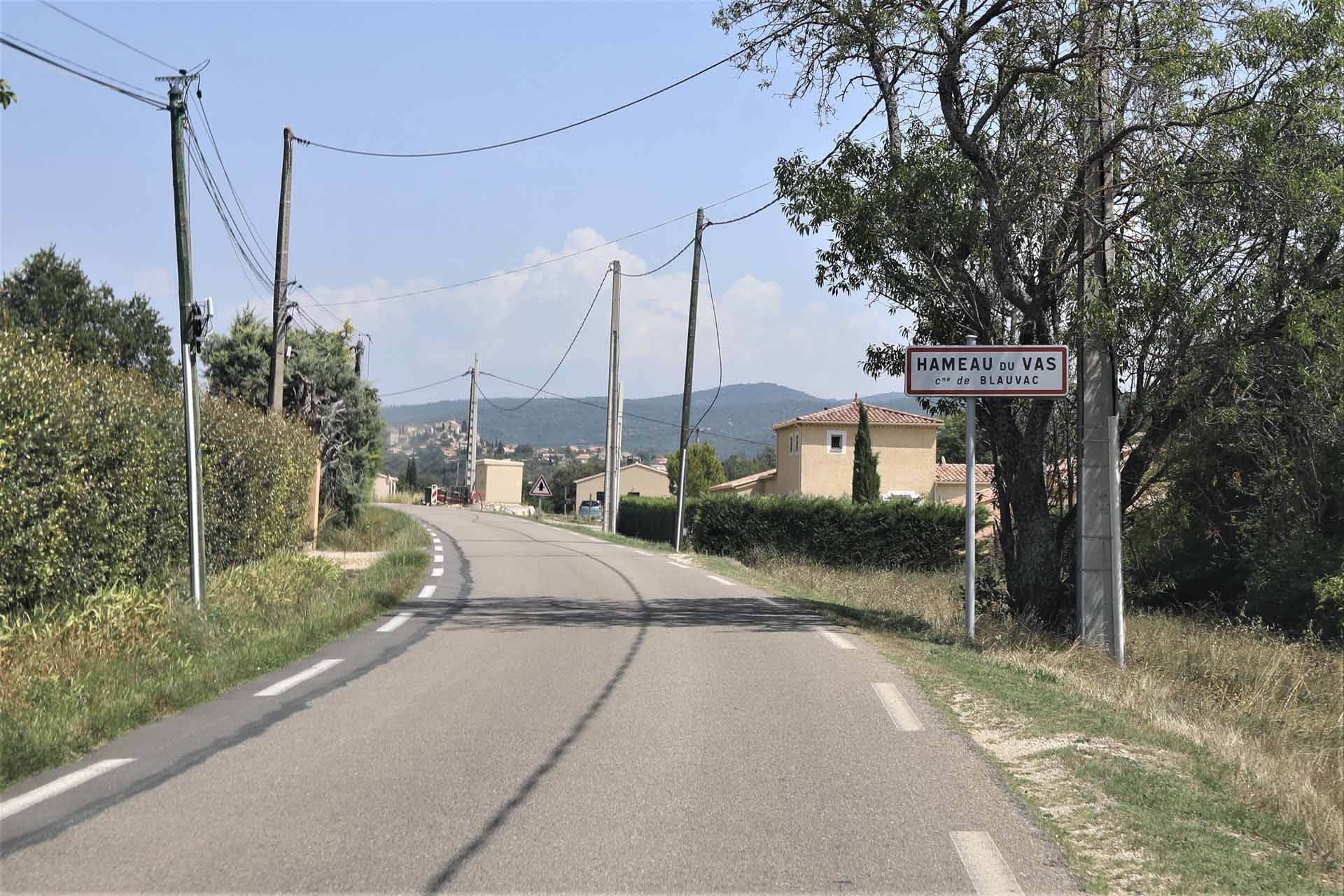 Blauvac, au sud du mont Ventoux, proche de Carpentras