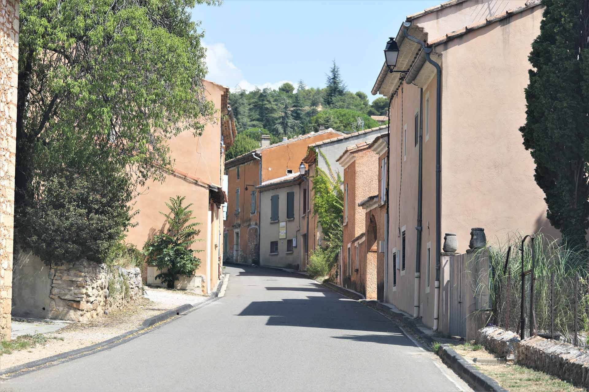 Flassan, un petit village au pied du mont Ventoux