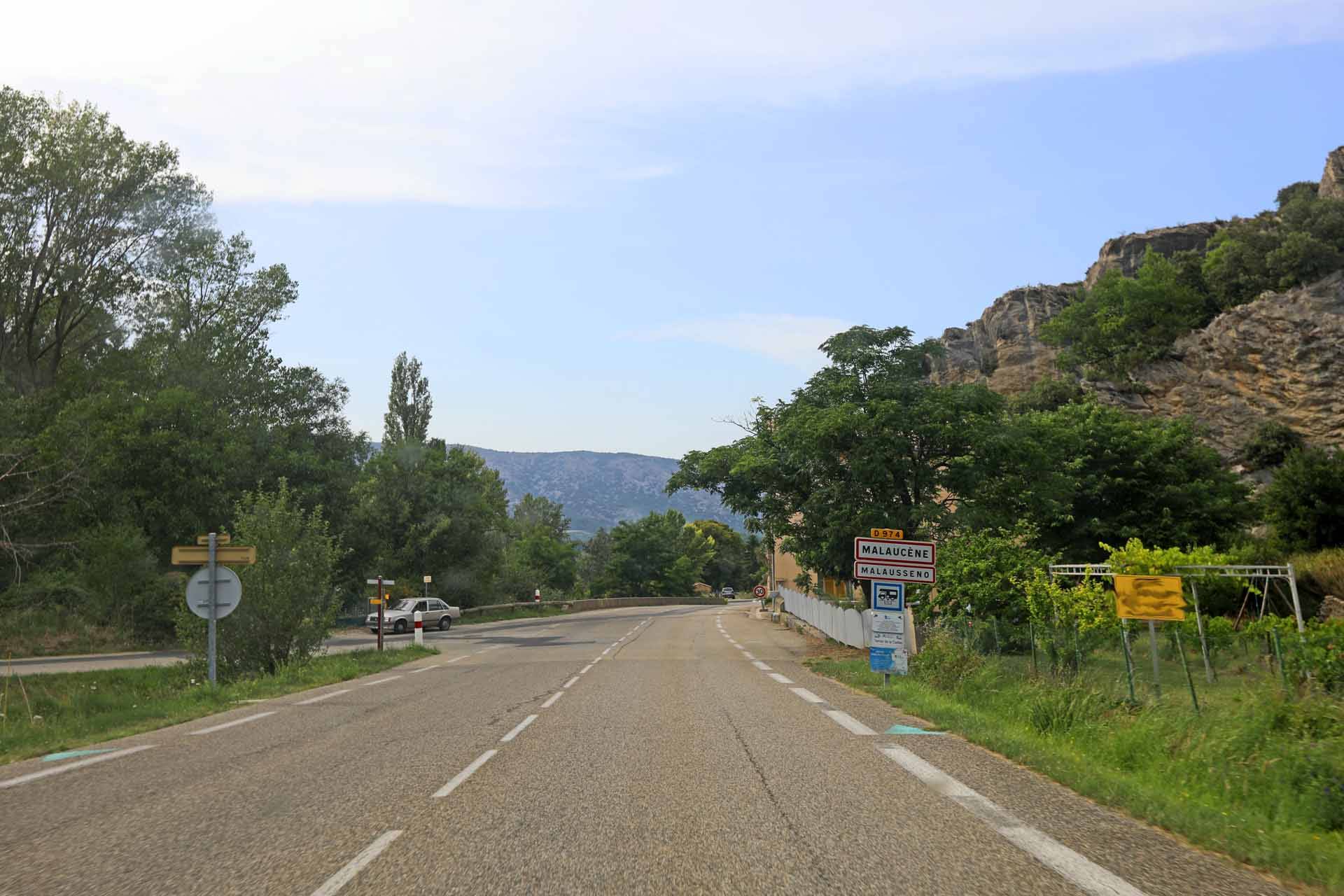 Malaucène, le mont ventoux et la source du Groseau