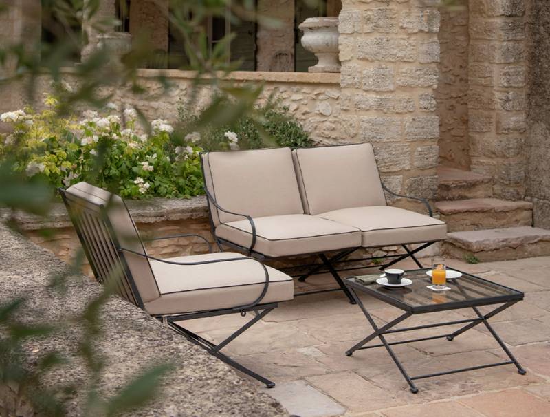 Herve Baume rough iron furniture -Terrasse Chaise Dejeuner in Provence