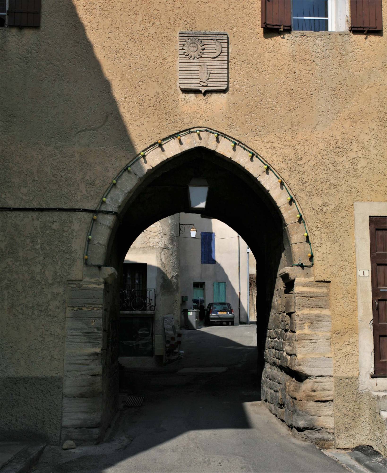 Mazan, entre Carpentras, mont Ventoux et mont de Vaucluse