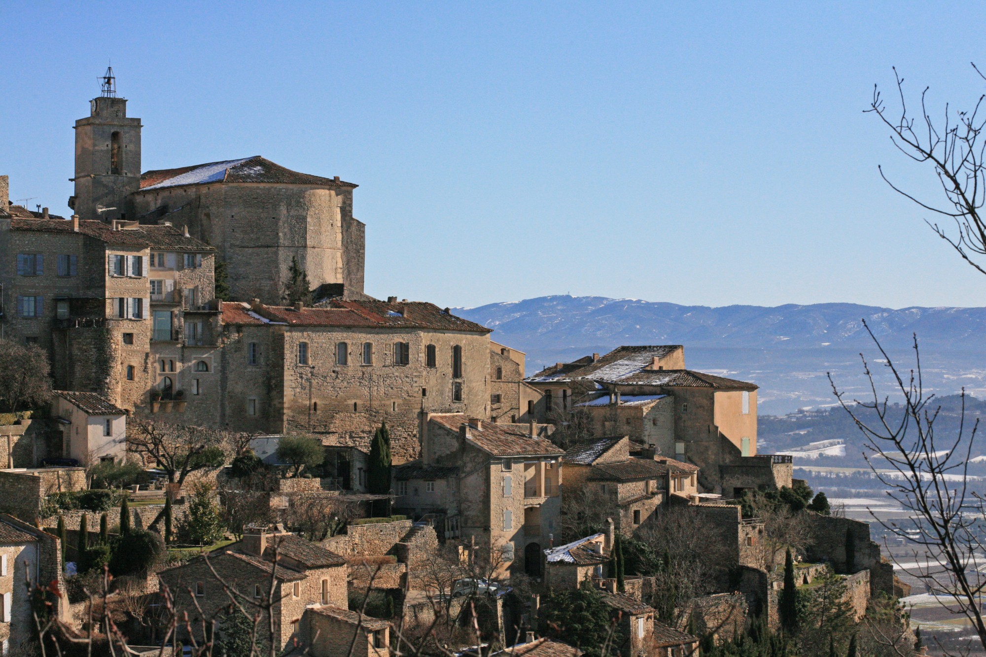Gordes et le Luberon sous la neige