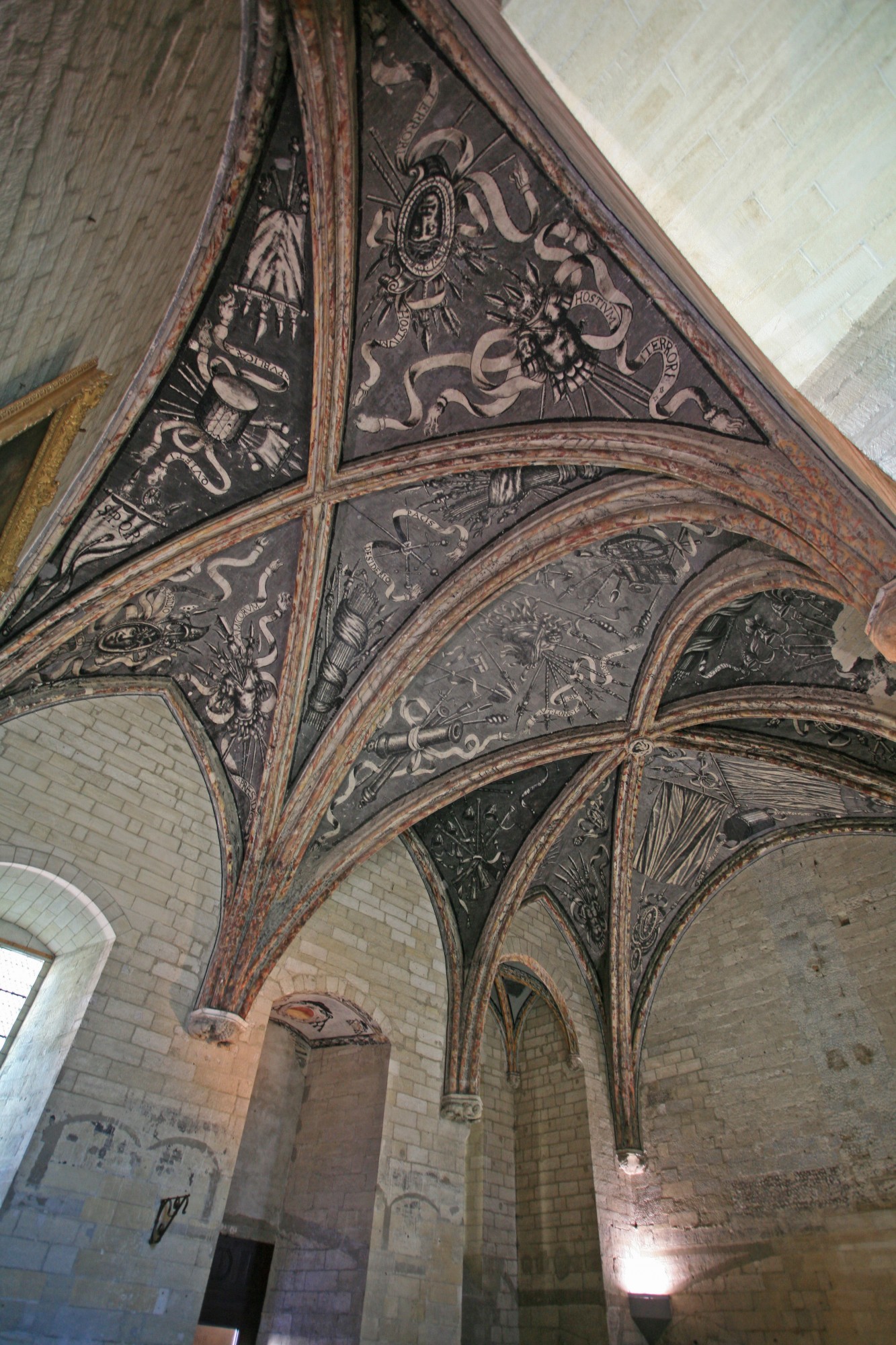 Le Palais des Papes, détails des plafonds