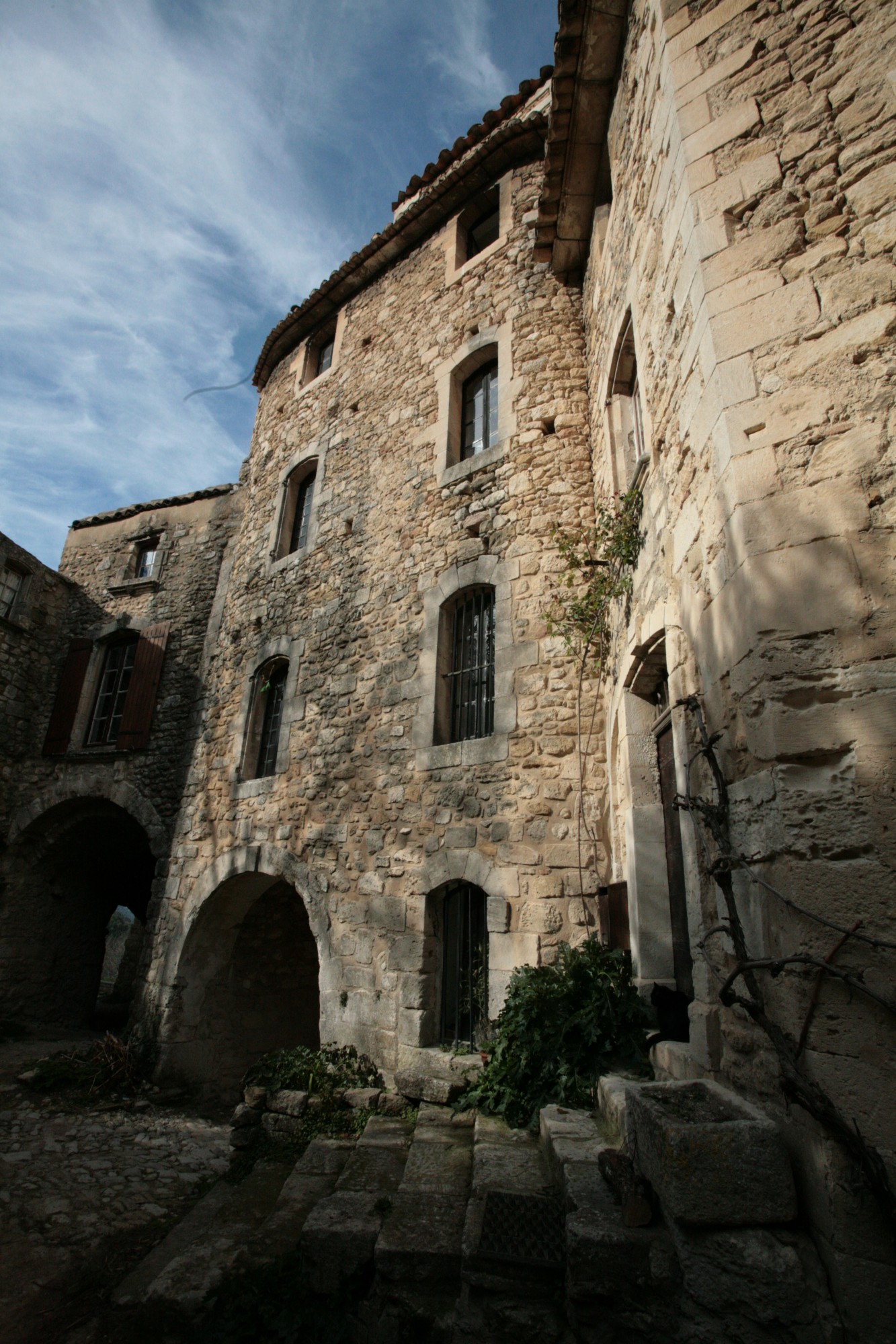Ruelle à Oppède-le-vieux