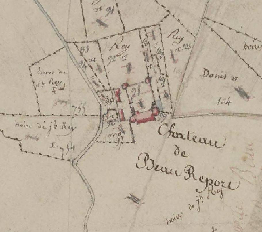 Le château Beau Report, ou château des 4 tours à Goult