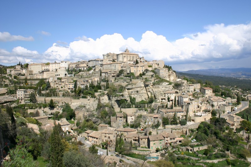Notre zone d'activité pour ce service Rénovation de biens immobilier en Provence : nos conseils et réglementation pour restaurer une maison de caractère