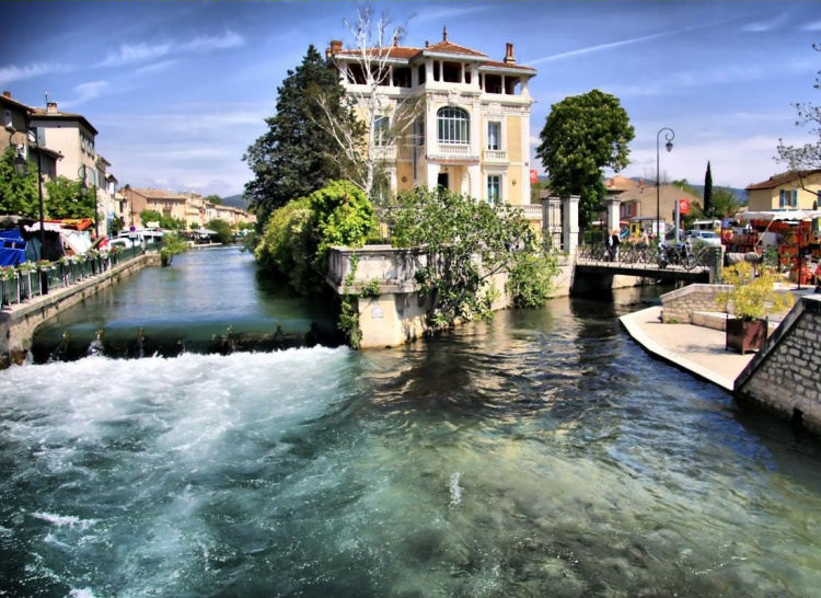 Notre zone d'activité pour ce service Découvrir le Luberon pour investir dans l'immobilier