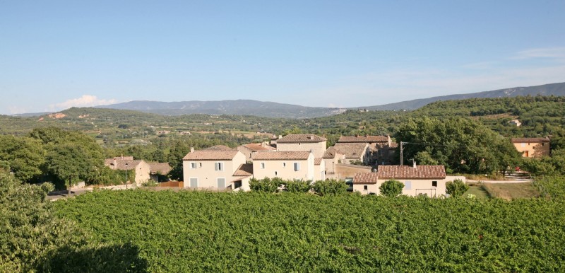 Notre zone d'activité pour ce service Que visiter en Provence en hiver, en automne, au printemps et en été pour découvrir la richesse du patrimoine local dans le Parc Naturel Régional du Luberon ?